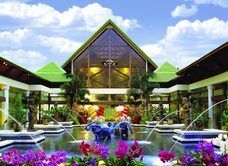 Loews Royal Pacific Resort at Universal Orlando