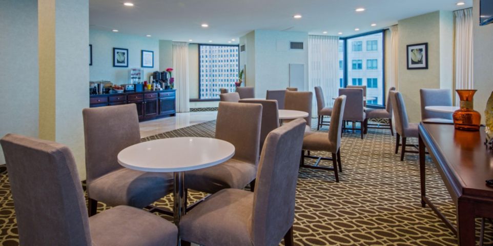 Concierge Lounge