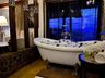 Deep Soaking Bathtub