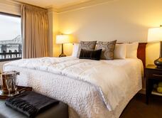 Galt House Hotel Trademark Collection by Wyndham