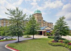 Renaissance Shoals Resort and Spa