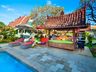 Poolside Bar