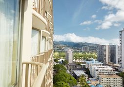 OUTRIGGER Waikiki Paradise Hotel