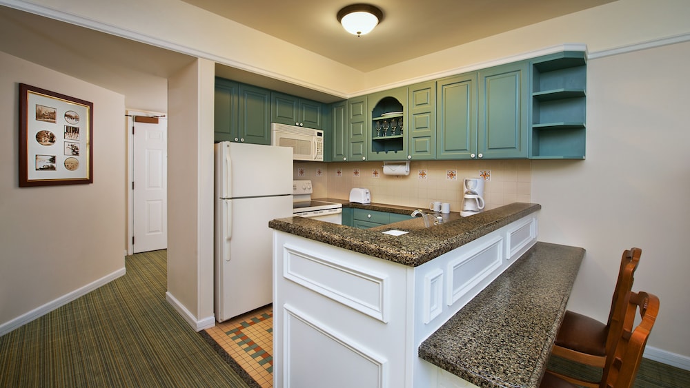 In-Room Kitchen