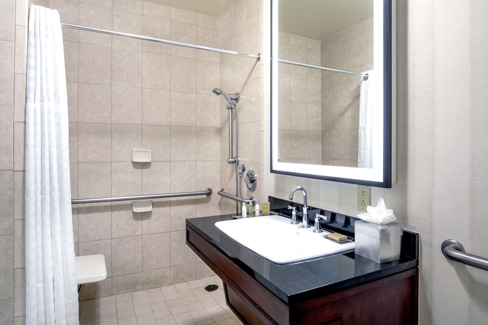 Bathroom shower
