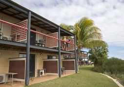 RAC Monkey Mia Dolphin Resort