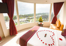 Grand Mango Hotel