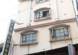 Mannars Deluxe Lodge