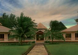 Ocean Beach Resort & Spa