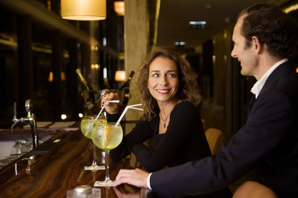 Hotel Bar