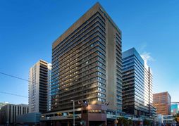 Sandman Signature Calgary Downtown Hotel