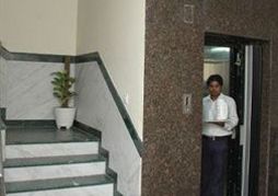 Hotel Vishesh Continental Kirti Nagar