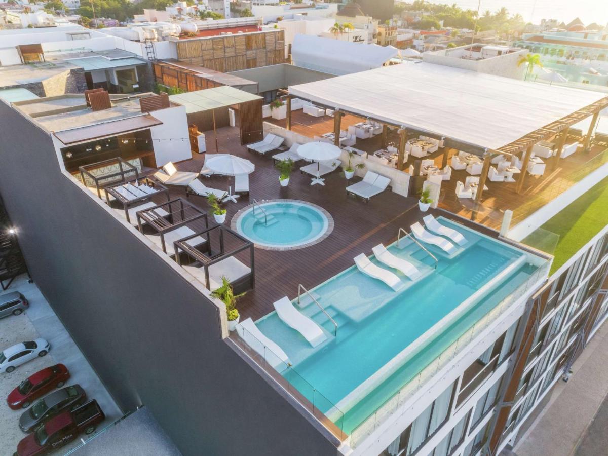The Fives Downtown Hotel & Residences