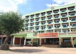 Vansana Riverside Hotel