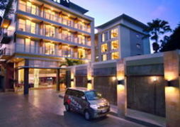 Harper Kuta by ASTON