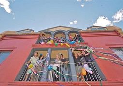 Stoke Beach House - Hostel