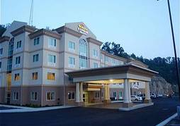 Holiday Inn Express & Suites Brampton by IHG