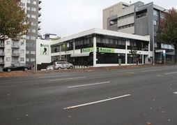 Silverfern Backpackers