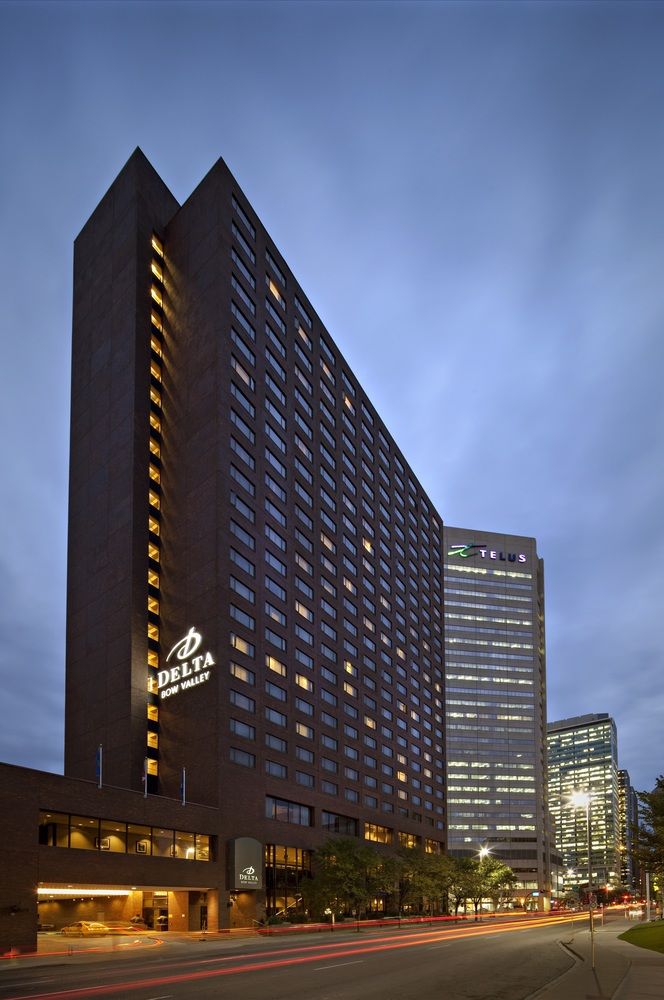 Hotel Front - Evening/Night