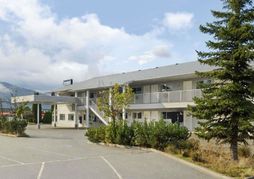 Travelodge by Wyndham Salmon Arm