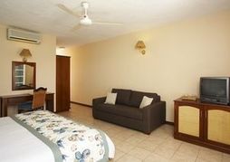 Les Cocotiers Beach Resort