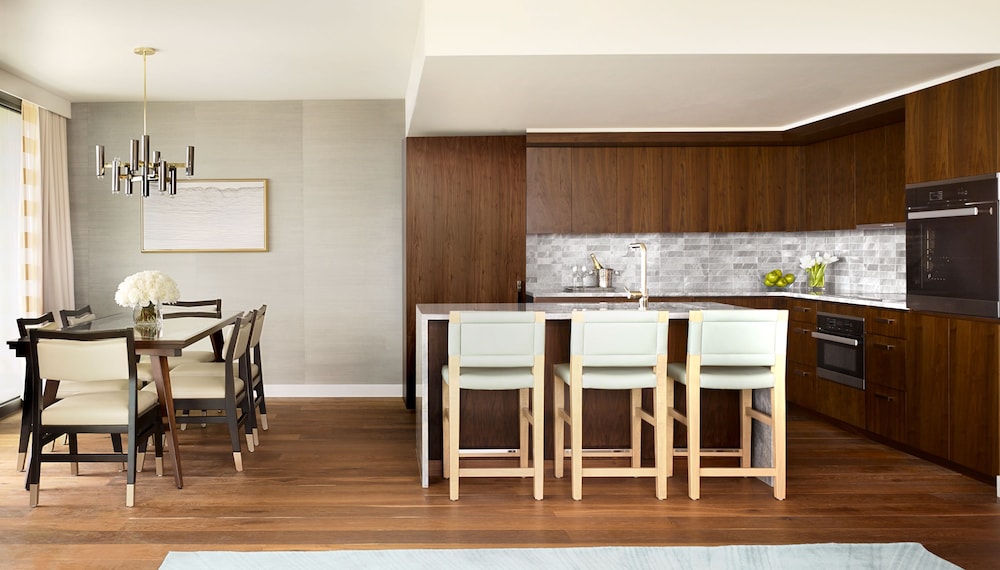 In-Room Kitchen