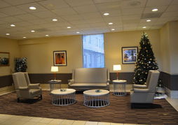 Emerald Hotel & Suites Calgary Airport