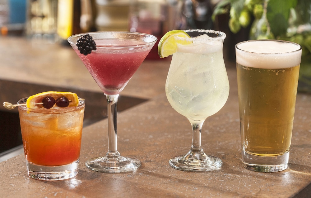 Hotel Bar
