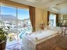 Deep Soaking Bathtub