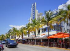 Hotel Breakwater South Beach