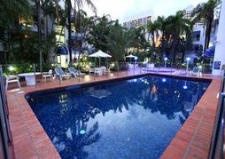 St Tropez Apartments