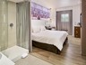 Guest Room - King