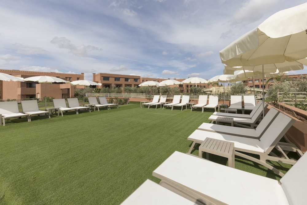 Sundeck