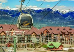 Glacier Mountaineer Lodge