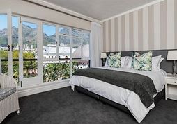 Cape Town Hollow Boutique Hotel