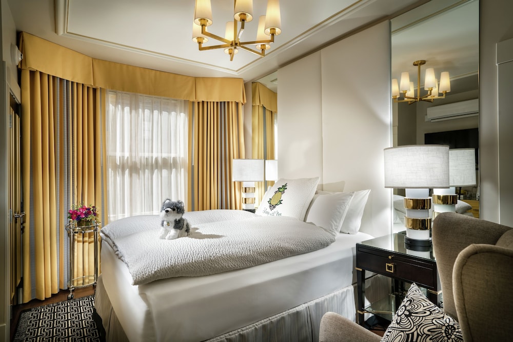 Guestroom