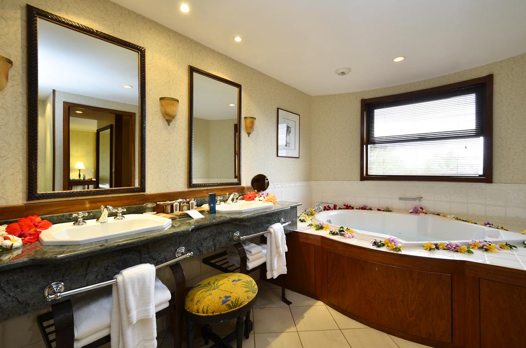 Intercontinental Tahiti Resort