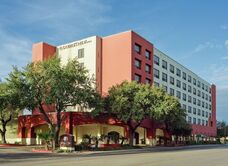 DoubleTree by Hilton San Antonio Downtown