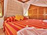 Bird Island Lodge 