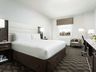 Superior King Hearing/Wheelchair Accessible with Tub