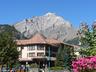 Elk + Avenue Hotel Banff