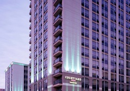 Courtyard by Marriott Toronto Downtown