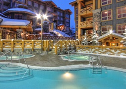 Stonegate Resort Ski in Ski Out