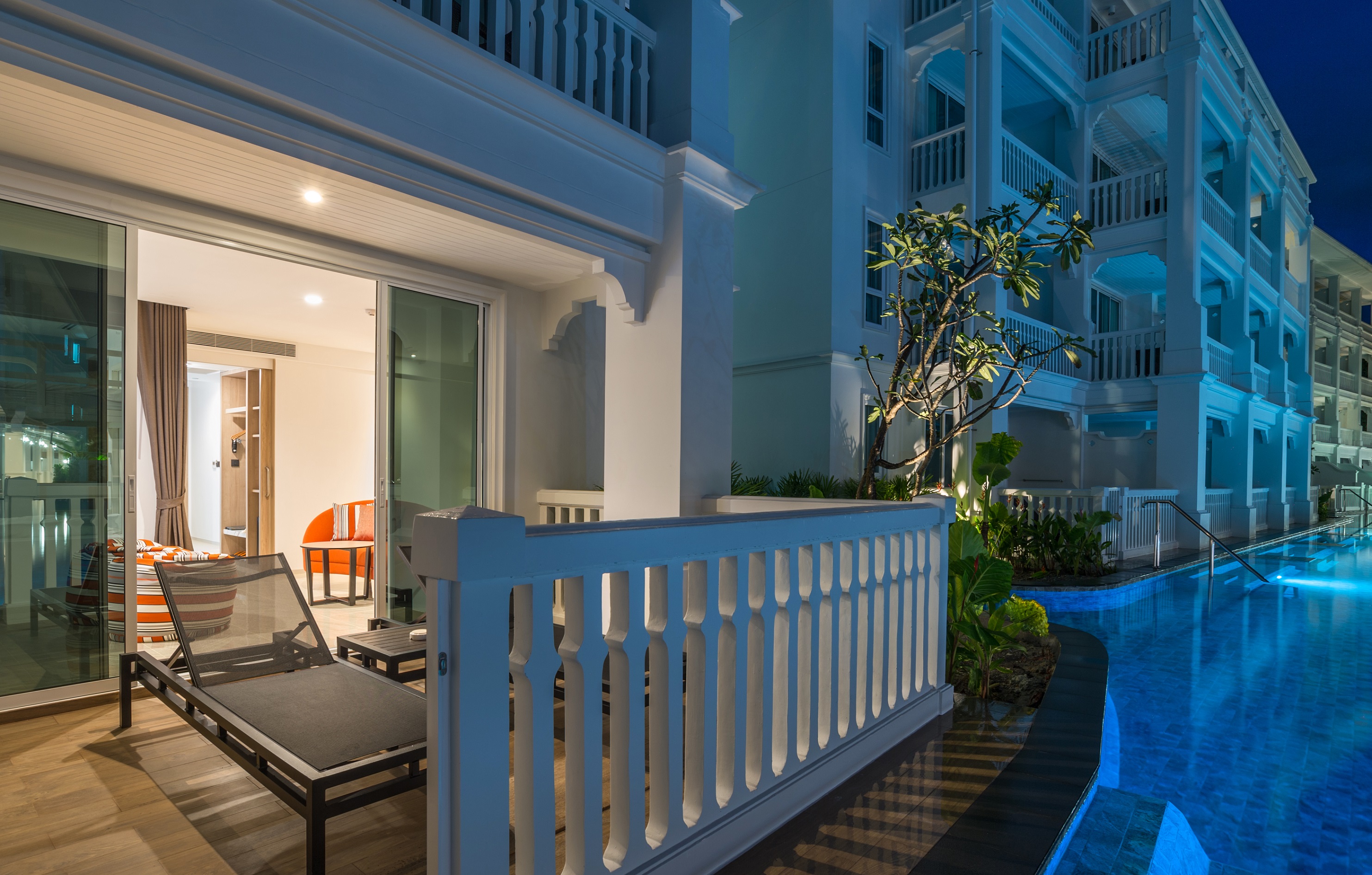 Family Residence Pool Access