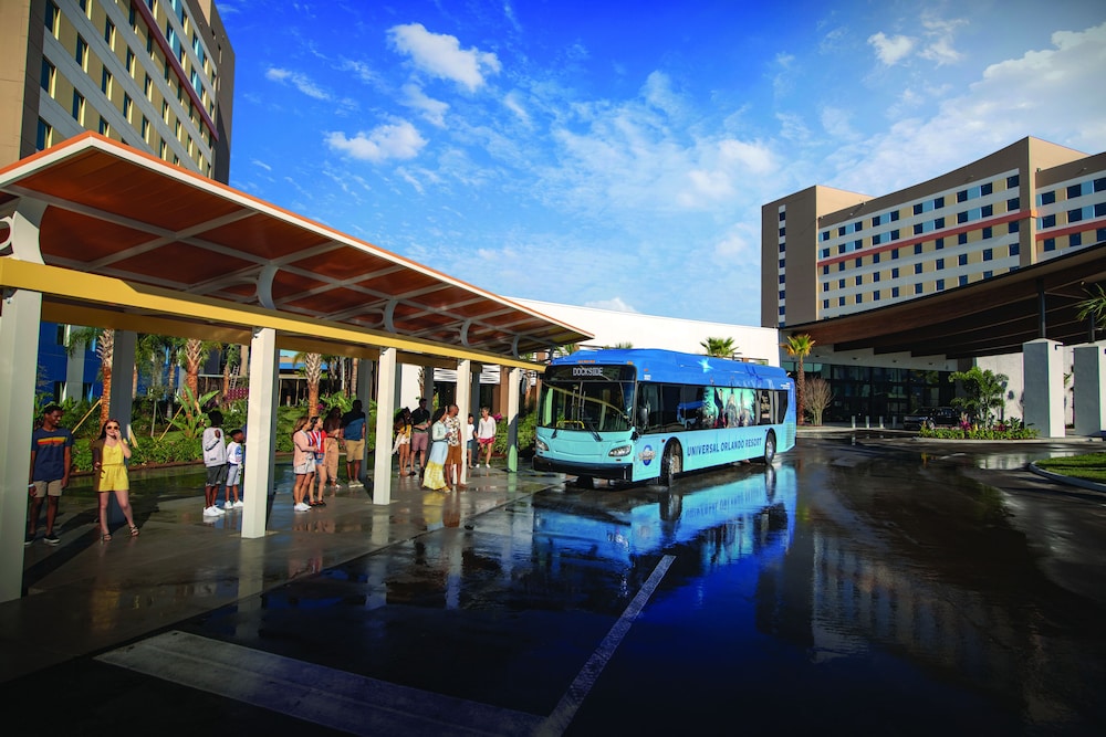 Theme park shuttle