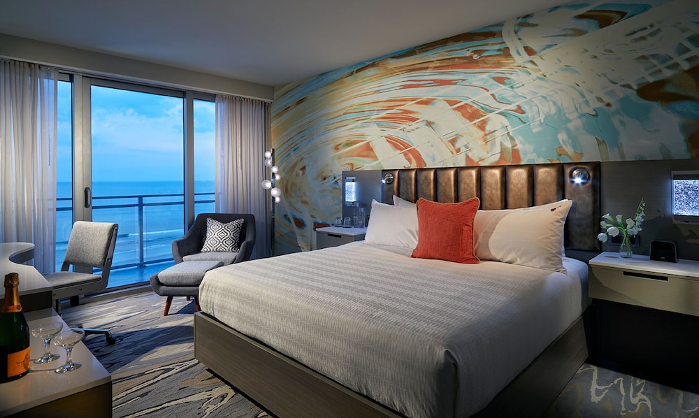 Beach/ocean view