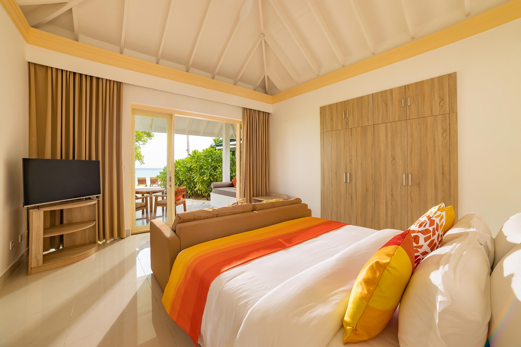 Beach Villa with Pool bedroom