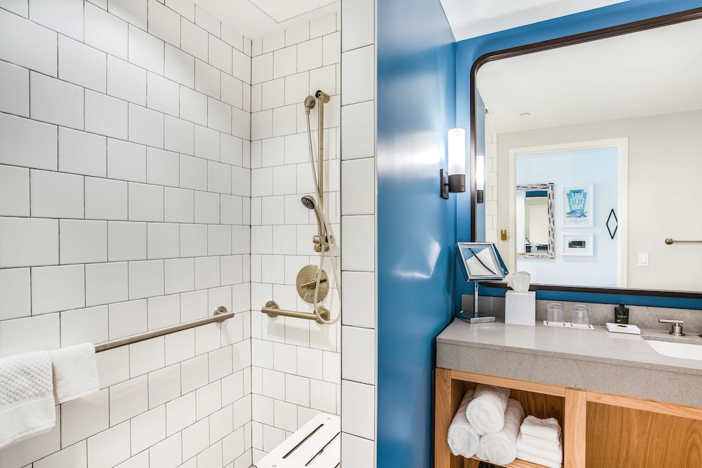 Bathroom shower