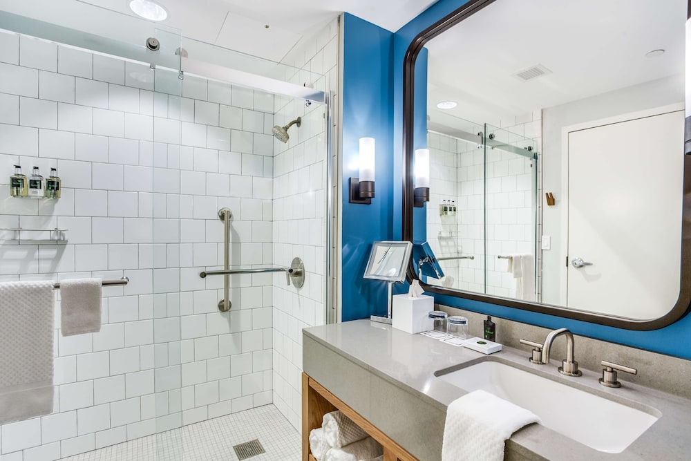 Bathroom shower