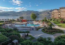 The Cove Lakeside Resort